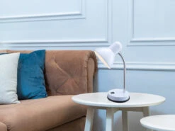 MeineWunschleuchte Kleine Retro Schreibtischlampe Weiß Mit Flexarm, Höhe 35cm 7 MeineWunschleuchte Kleine Retro Schreibtischlampe Weiß Mit Flexarm, Höhe 35cm -Globo Store kleine retro schreibtischlampe weiss mit flexarm h 3