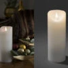 Konstsmide LED Echtwachskerze Mit Flamme & Timer, Ø 7,5cm, Höhe 20,5cm, Batteriebetrieb