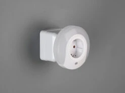 Reality Leuchten LED Nachtlicht BAILEY Plug-in Mit Steckdose & Dämmerungssensor - Ø 9cm -Globo Store led nachtlicht bailey plug in mit steckdose daemme 4