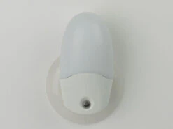 Niermann LED-Nachtlicht OVAL Mit Dämmerungssensor, LED 0,5W -Globo Store led nachtlicht oval mit daemmerungssensor led 05w 3