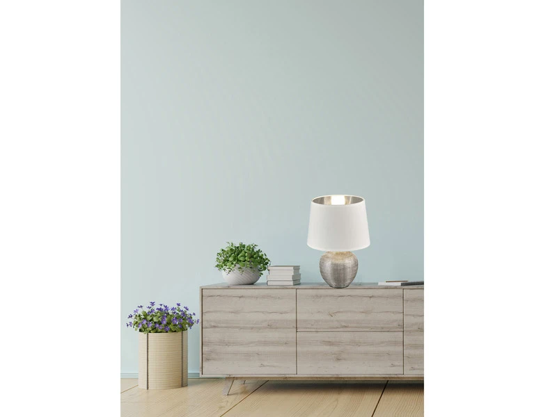 MeineWunschleuchte LED Tischleuchte Keramik Mit Stoffschirm Weiß Innen Silber, Höhe 26cm 6 MeineWunschleuchte LED Tischleuchte Keramik Mit Stoffschirm Weiß Innen Silber, Höhe 26cm – Bild 6